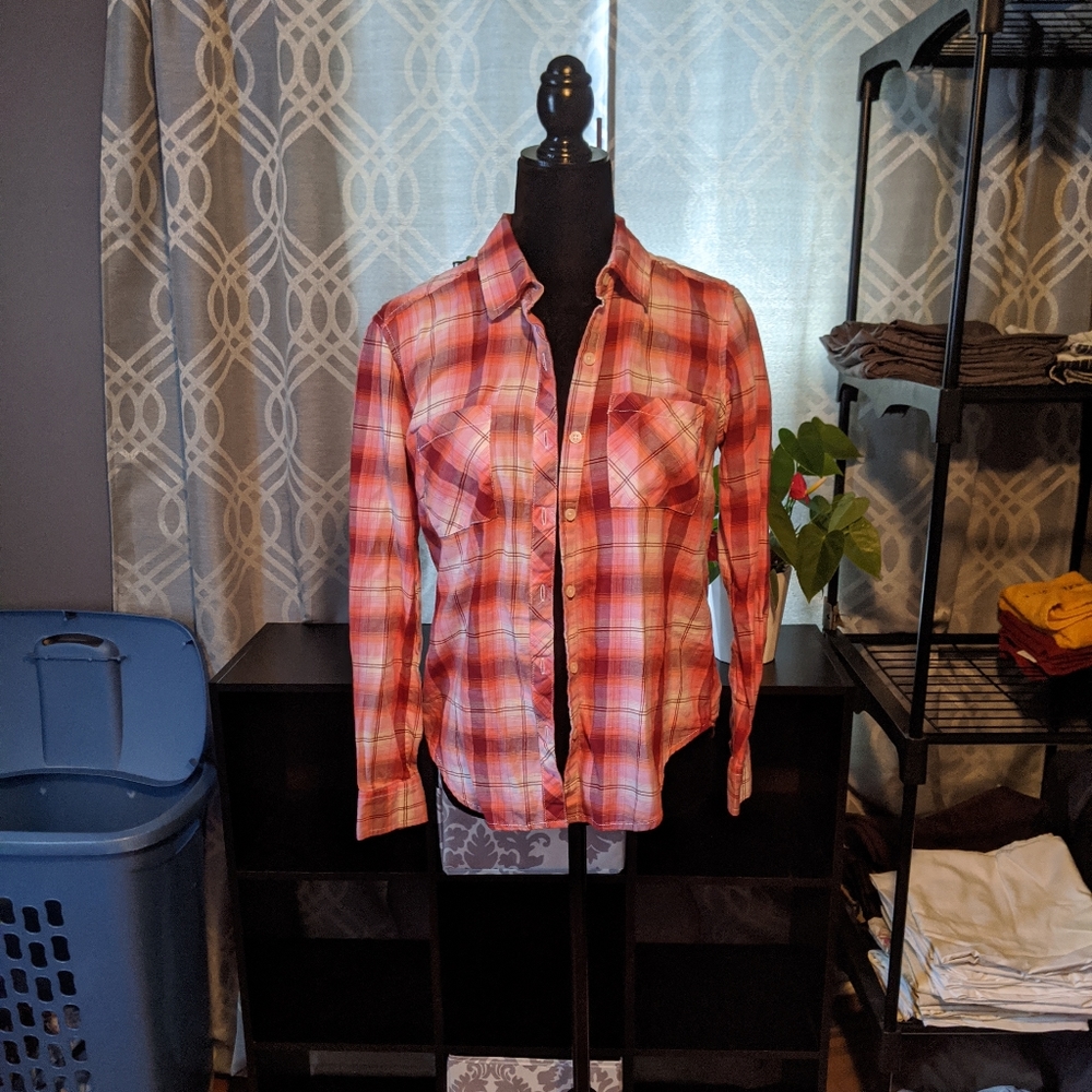 Checkered button up